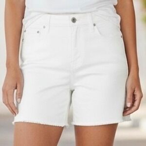 Candace Cameron Bure Women's White Denim Frayed Hem Shorts Plus Size 32W NWOT